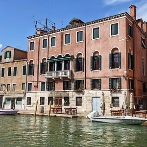 Guest house Bbtiepolo, Venice