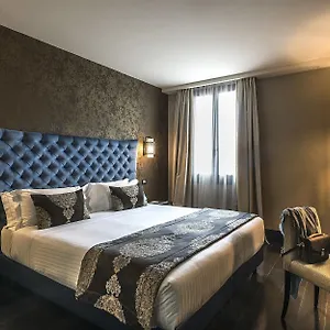 Hotel Times