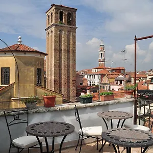 Bed & Breakfast La Terrazza Dei Miracoli, Venice