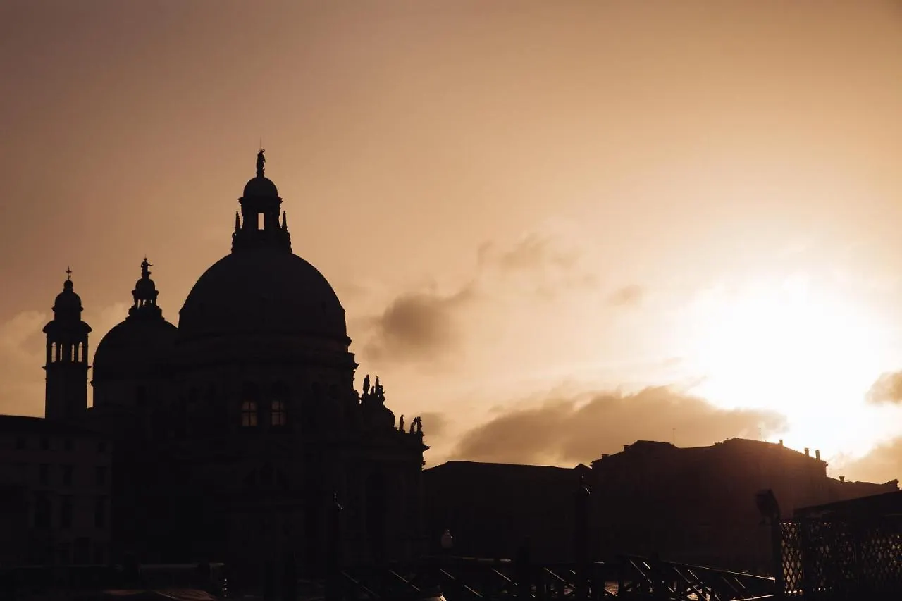 Riva Del Vin Boutique Hotel Venedig